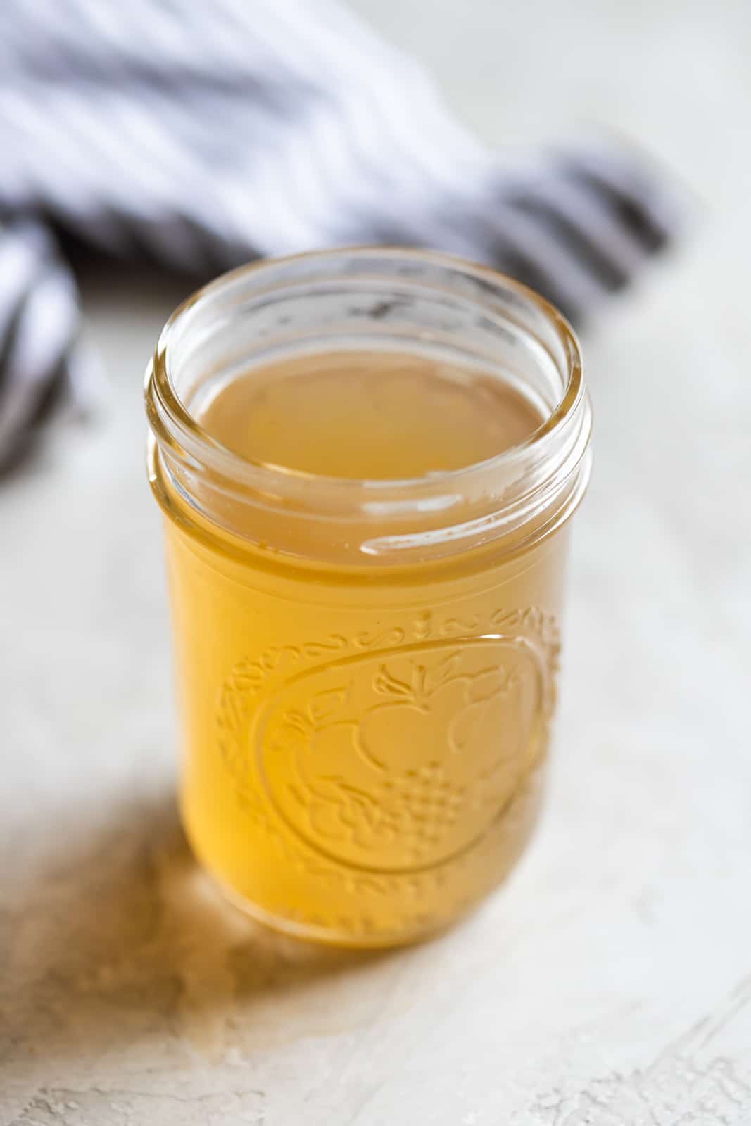 A deliciously fall-flavored red wine sangria made with pears, apples, sliced oranges and warm spices like cinnamon, ginger, and cardamom.